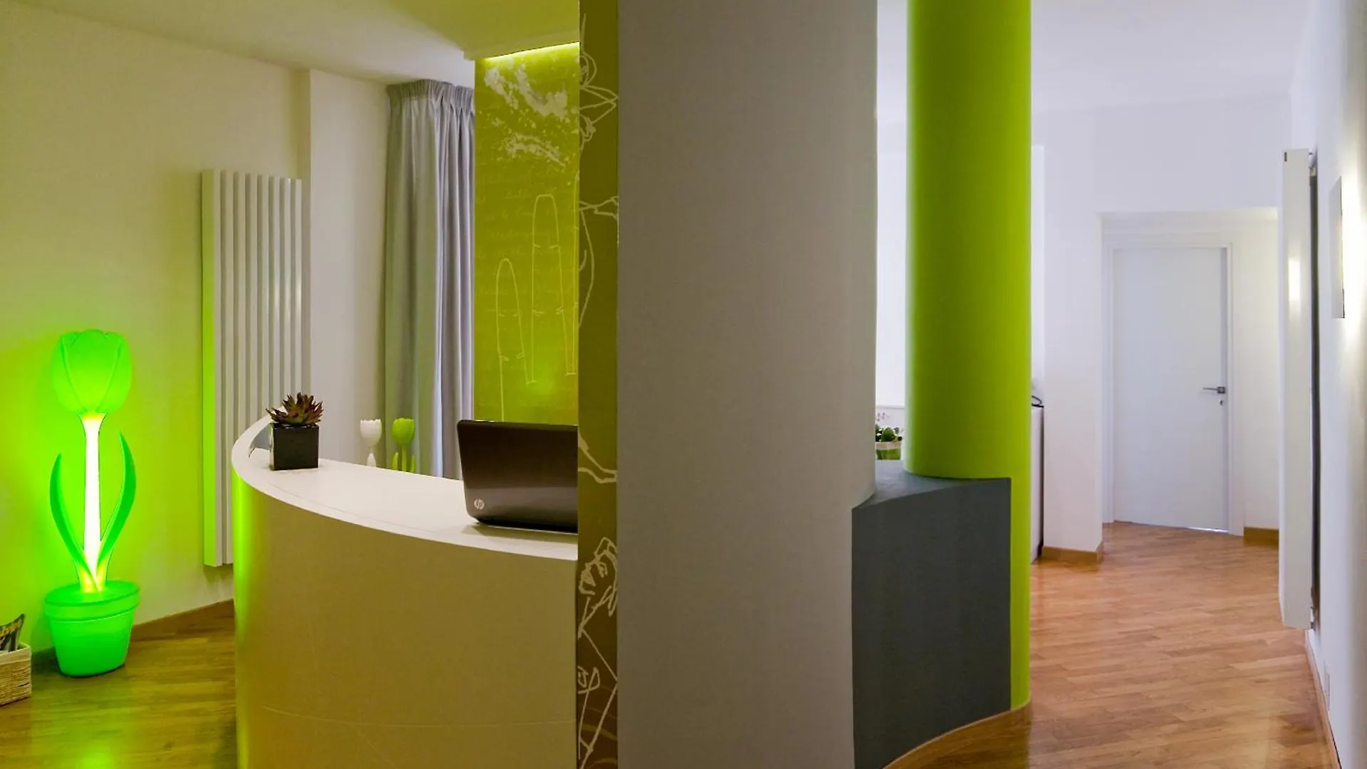 Viasparano B&B 0*, Bari